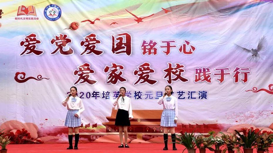 迷失在黑洞里